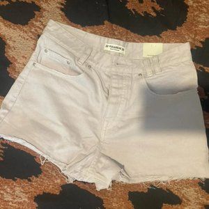 Pantalon corto